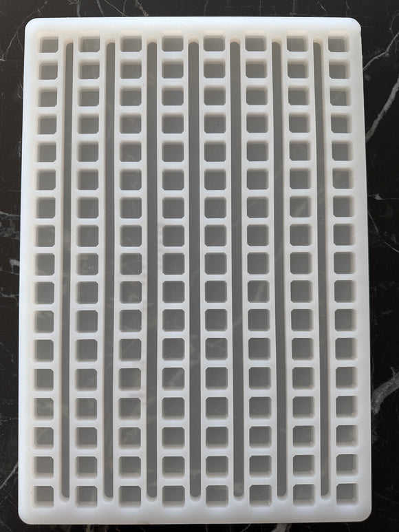 2.3mlユニバーサルデポジタキューブグミ型-136空洞